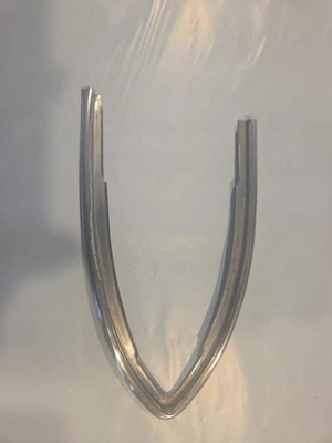 Plymouth Dodge 1936 faro soporte a parrilla moldura lado del pasajero Foto 1 de 3