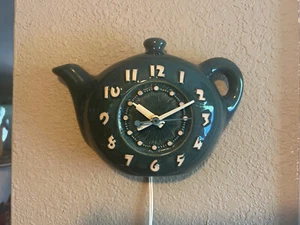 Sessions Clock-Green & Ivory Ceramic Teapot: 100% All Original-RUNS & KEEPS TIME - Picture 1 of 16