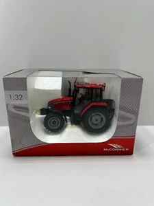 McCormick CX 105 Red Tractor model - 1:32 UH 2754 Universal Hobbies Diecast - Picture 1 of 9