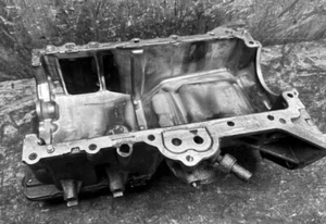 Oil Pan Upper Part Kia Hyundai 1,6 GDI Benzin 21135-2B020 - Imagen 1 de 1