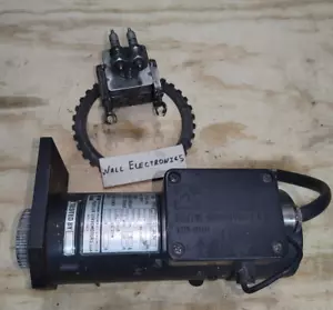 ABB 4412400130 Isoflux 441,2,40,0130 Servomotor =Used= 441.2.40.0130 - Picture 1 of 4