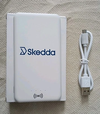 Wireless  4000mAh Power Bank Backup Fast Portable Charger External Battery NEW - Image 1 of 4