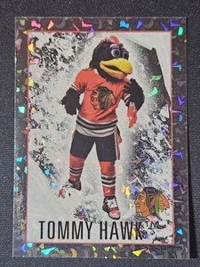 23-24 Topps Tommy Hawk Foil Mascot 🚨🚨🚨 Chicago Blackhawks  - Picture 1 of 2
