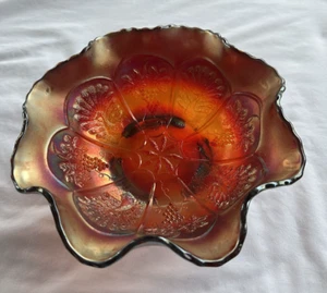 Antique Fenton Carnival Glass PEACOCK & GRAPE Spatula Footed Bowl RED AMBERINA - Picture 1 of 13