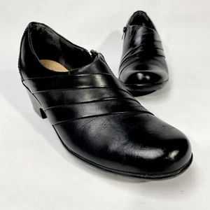 Clarks Black Leather Shoes Side Zip Ruched Upper Detail Short Heel Women's 7M - Picture 1 of 12