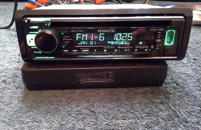 Kenwood Excelon KDC-X301, CD/MP3/USB, Receptor Bluetooth Foto 1 de 4