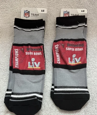 2 Pair Super Bowl LIV Footie Socks Tampa Bay Buccaneers Mens Large 10-13 NEW Cover