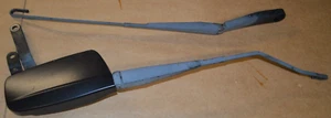 2004-09 DODGE DURANGO OEM DRIVER PASSENGER SIDE WINDSHIELD WIPER ARMS SET -RH LH - Picture 1 of 3