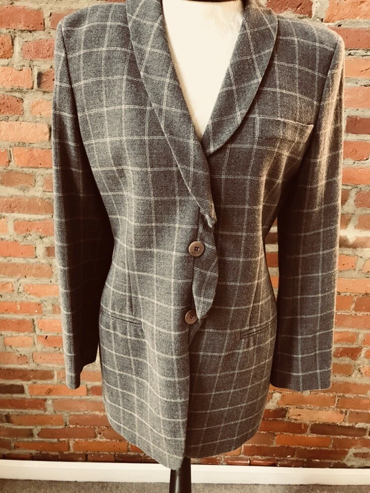 Giorgio Armani Le Collezioni Ladies Jacket Gray Plaid Ruffle Shawl Collar 42 8 - Image 1 of 4