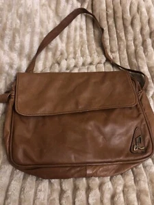 Schultertasche braun von Lara‘s - Bild 1 von 3