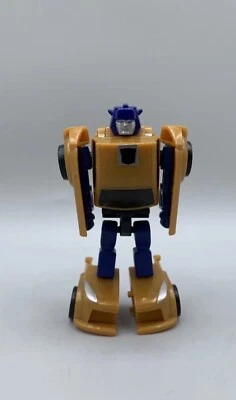 Transformers RTS Reveal the Shield Legends Goldbug Bumblebee Complete - Image 1 of 4