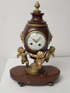 Tolle antike Kaminuhr roter Marmor + Figuren um 1880 mit Uhrwerk und Schlagwerk - Bild 1 von 22