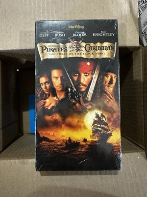 Pirates of the Caribbean Curse of the Blackpearl (VHS, 2003) NEW SEALED Foto 1 de 4