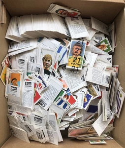 ca. 1,5 kg The Sun Soccercards Sammelkarten inkl. ungeöffneter Verpackung  - Bild 1 von 2