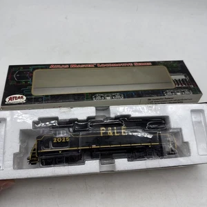 Atlas Master HO GP38 Diesel Locomotive Low Nose 9156 Pittsburgh Lake Erie # DCC - Picture 1 of 6