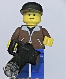 LEGO Minifig Outdoors Nature Animal Photographer Camping Hiking Fishing - Picture 1 of 1