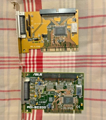 2x SCIS Controllers Adapter 53C810 A PCI SC200 Asus GA-410 - Immagine 1 di 4