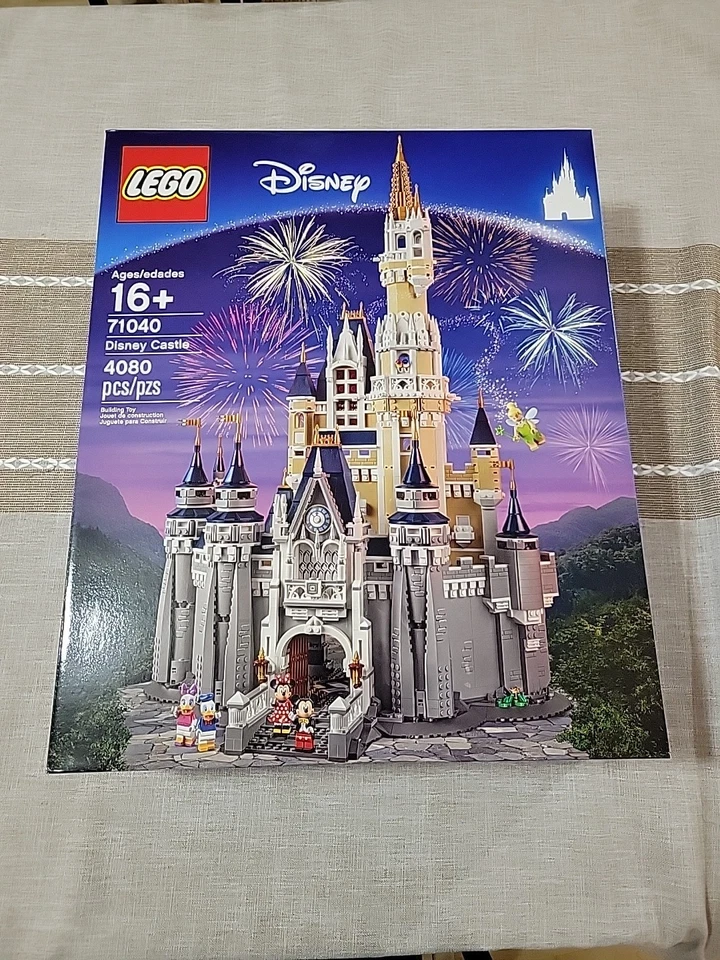 LEGO Disney 71040 The Disney Castle New Sealed (Retired) - Image 1 of 2