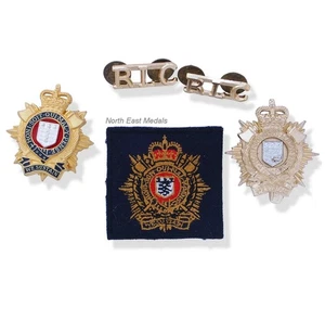 R.L.C. Royal Logistic Corps Cap Badge Set - Picture 1 of 2