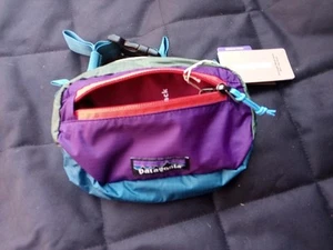 Patagonia Ultraligero Agujero Negro Paquete de Cadera, Steller Blue Patchwork, 2018 NUEVO - Imagen 1 de 2