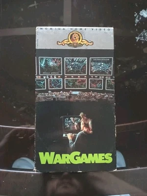 Wargames (VHS, 1983) MGM Home Video - Matthew Broderick, John Wood, Ally Sheedy - Image 1 of 4