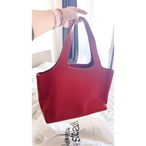 Bolso Cuyana System 16 pulgadas amapola, guijarros, dorado talla única - Imagen 1 de 8