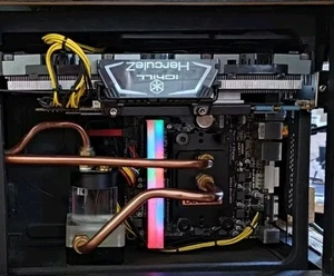 Copper Pipe Water Cooled Custom Gaming PC AMD 4 Core 8GB RAM 500GB SSD Keyboard - Picture 1 of 5