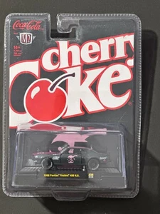 M2 MACHINES COCA COLA CHERRY COKE 1968 PONTIAC FIREBIRD 400 H.O. LTD 9250 PCS - Bild 1 von 4