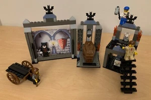 LEGO Studios (1381) Vampire's Crypt - 99% Complete - No manual - Picture 1 of 7