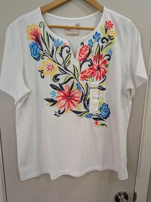 NWT Coral Bay Petite (PXL) Floral w/Some Sequin on Print SS Top - Image 1 of 4