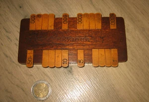 Ancien Compteur de Points BEZIQUE  jeu de Cartes Poker Bridge Au NAIN BLEU Paris - Picture 1 of 5