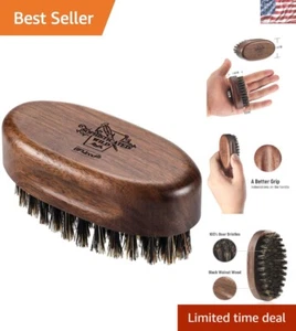Cepillo para barba de bolsillo con cerdas naturales de jabalí para aseo sobre la marcha - Imagen 1 de 9