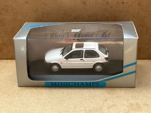 Minichamps 1995 Ford Fiesta Mk4 Maßstab 1:43 Diecast Modell weiß - Bild 1 von 14