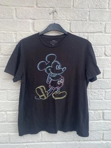 Camiseta Negra Walt Disney Unisex Estampado Mickey Mouse Manga Corta, Talla Grande - Imagen 1 de 4