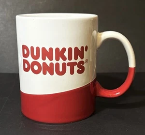 2017 Dunkin' Donuts 16 oz Ceramic Coffee Mug/Cup Red Wave & White - Picture 1 of 6
