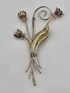 VINTAGE STERLING SILVER OLD CREST FLOWER BROOCH/PIN - Picture 1 of 5