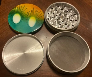 Jumbo Aluminum Herb Grinder CNC 4 Pc. 100mm/4” inches Speckled Green/Amber - Picture 1 of 2