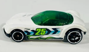 2013 Hot Wheels Mattel Golden Arrow White With Green Roof #25. Diecast MINT - Picture 1 of 8
