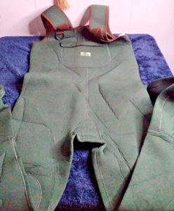 Magellan Outdoors Bib WADERS Neoprene/Nylon Green Fishing Waders Men's Size L - Picture 1 of 7