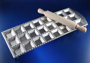 RAVIOLIFORM RAVIOLIBRETT FORM BRETT 24 RAVIOLI MAKER MOULE SHAPE FORME XL PASTA - Bild 1 von 3