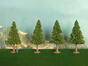 Alberi di abete per modellismo 4 pz. H. cm. 8,5 HO 1/87 - Krea  - Bild 1 von 1