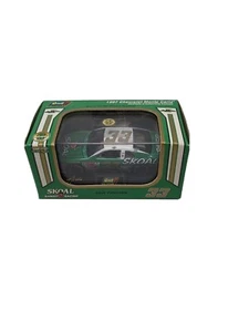 Revell Skoal Bandit Monte Carlo 1/64 Diecast Ken Schrader - Picture 1 of 2