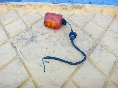 Honda Nighthawk 250 CB250 1997 piezas de luz de giro OEM Foto 1 de 4