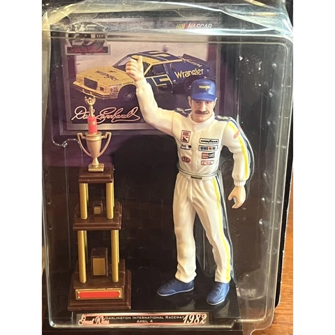 Vintage Dale Earnhardt Sr 1982 Darlington Great Wins Figure 7 of 8 Hasbro White Cover