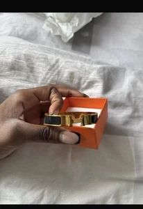 black and yellow gold hermes bracelet - Picture 1 of 5