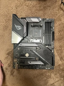 ASUS Mainboard ROG GA35 G35DX GA35DX Socket AM4 DDR4 ATX Motherboard - Picture 1 of 9