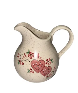 Vintage Schwammgeschirr beige rosa Doppelherz mit Blumen Milchkännchen 5" hoch - bemalt - Bild 1 von 8