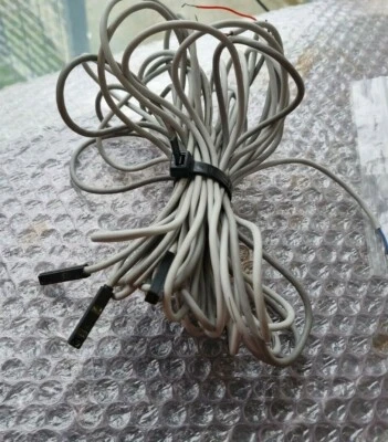 SMC D-Y59B PROXIMITY SWITCH 3/PK (IN32S1B2) - Image 1 of 2