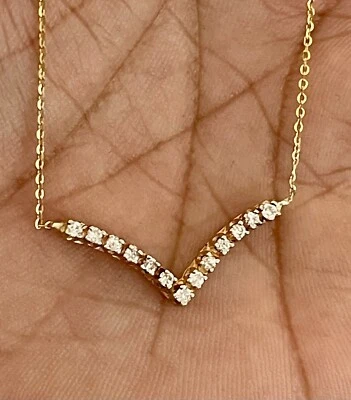 14K Yellow Gold 1/4CTW Diamond Necklace 18 Inches (FL199) - Image 1 of 4