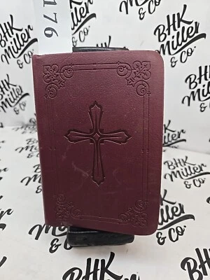 Zondervan NIV Compact Bible Italian Duo Tone Faux Leather Burgundy Embossed — 第 1/4 张图片